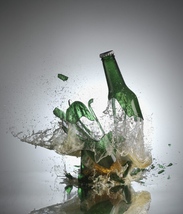 Splash photography beer bottle broncolor flash